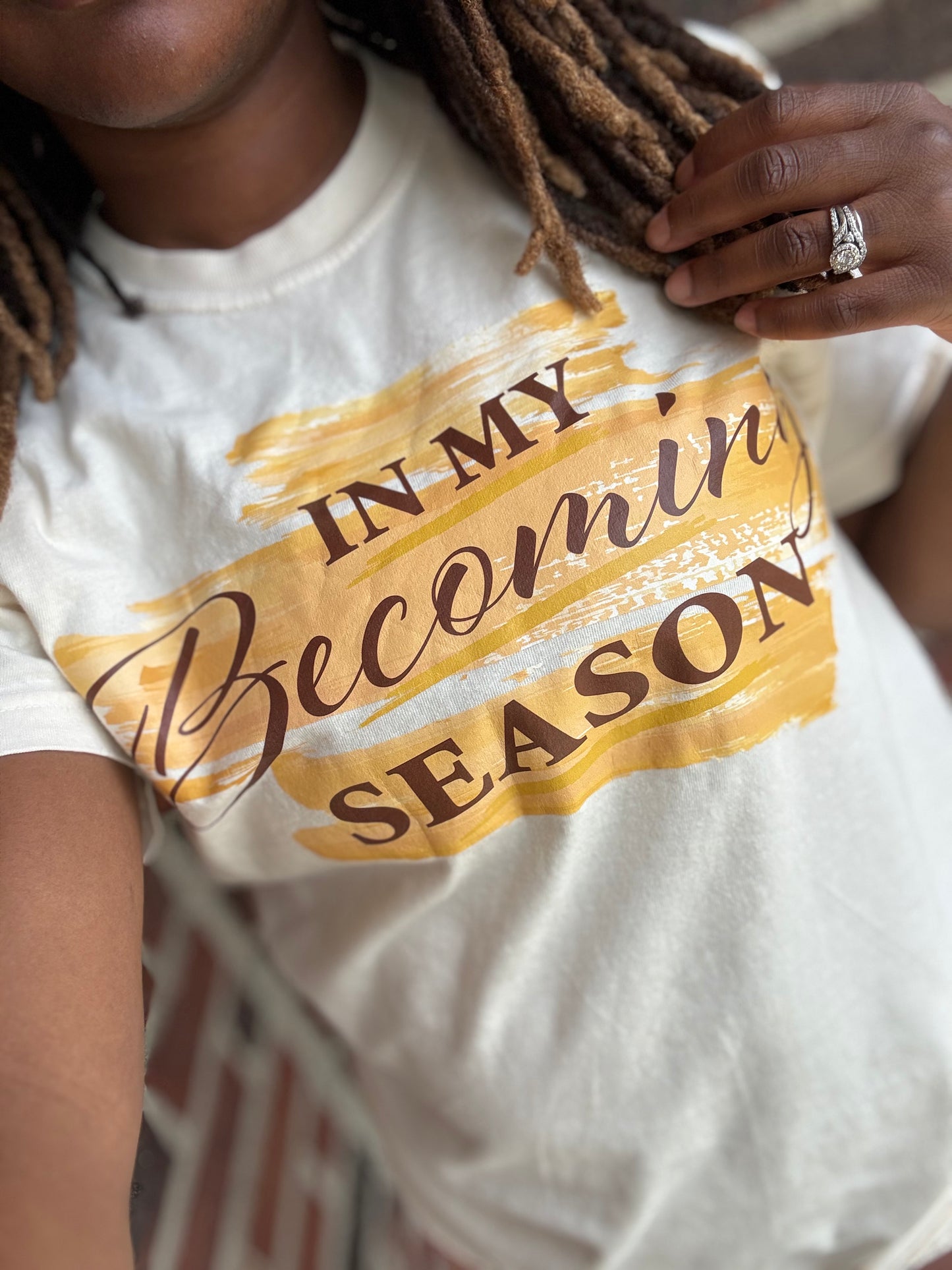 Becoming Season Cream Tee
