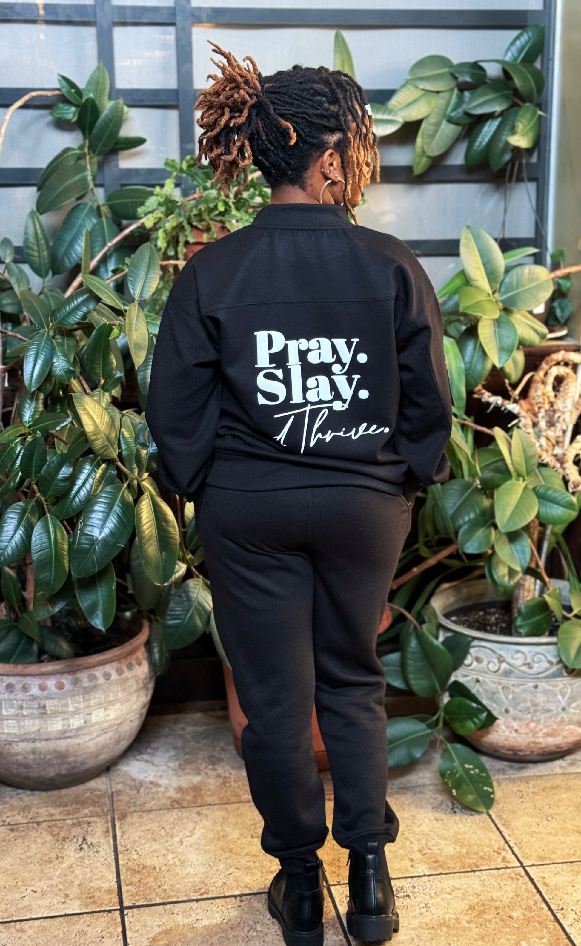 I am Worthy Sweatshirt - Undaunted Things
