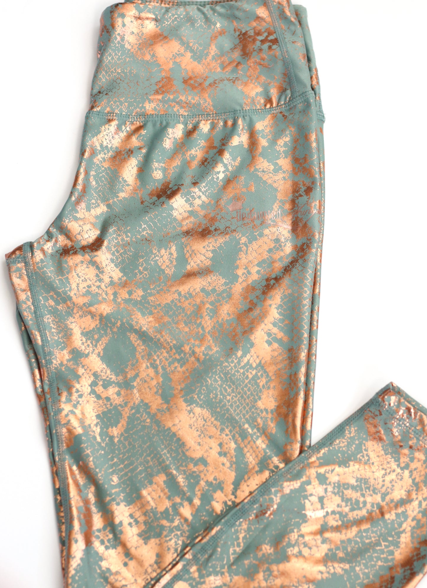 UT Snake Print Leggings - Undaunted Things